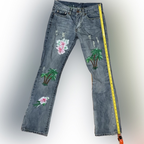 y2k low-rise flared jeans - Picture 3 of 7